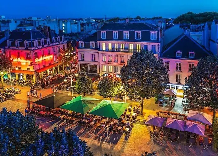 Renovated By An Interior Architect In The Center Next To The Train Station *